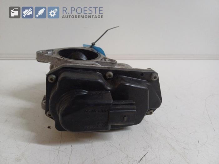 Gebrauchte Drosselklappengehäuse Volkswagen Passat Variant (3C5) 2.0 TDI 16V 140 Preis € 25,00 Margenregelung angeboten von Autodemontagebedrijf R. Poeste B.V.