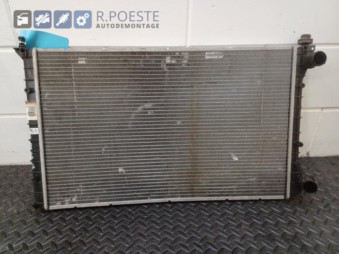 Usagé Radiateur Fiat Doblo (223A/119) 1.6 16V Prix € 20,00 Règlement à la marge proposé par Autodemontagebedrijf R. Poeste B.V.