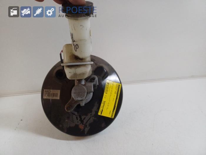 Usagé Servo frein Chevrolet Spark (M300) 1.0 16V Prix € 50,00 Règlement à la marge proposé par Autodemontagebedrijf R. Poeste B.V.