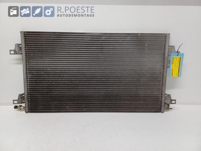 Begagnade Kondensor, luftkonditionering Renault Vel Satis (BJ) 2.0 16V Turbo Pris € 30,00 Marginaltabell erbjuds av Autodemontagebedrijf R. Poeste B.V.