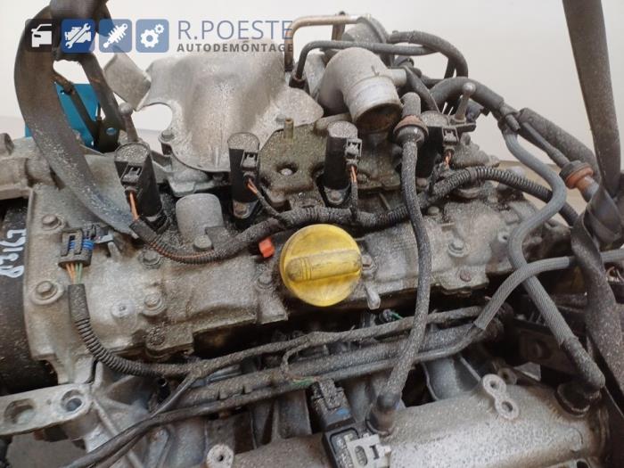 Używane Silnik Renault Vel Satis (BJ) 2.0 16V Turbo Cena € 400,00 Procedura marży oferowane przez Autodemontagebedrijf R. Poeste B.V.