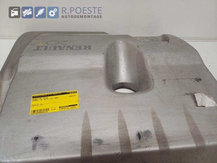 Gebrauchte Abdeckblech Motor Renault Vel Satis (BJ) 2.0 16V Turbo Preis € 30,00 Margenregelung angeboten von Autodemontagebedrijf R. Poeste B.V.