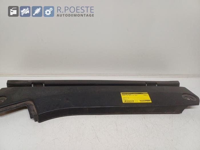 Gebrauchte Abdeckblech Motor Renault Vel Satis (BJ) 2.0 16V Turbo Preis € 35,00 Margenregelung angeboten von Autodemontagebedrijf R. Poeste B.V.