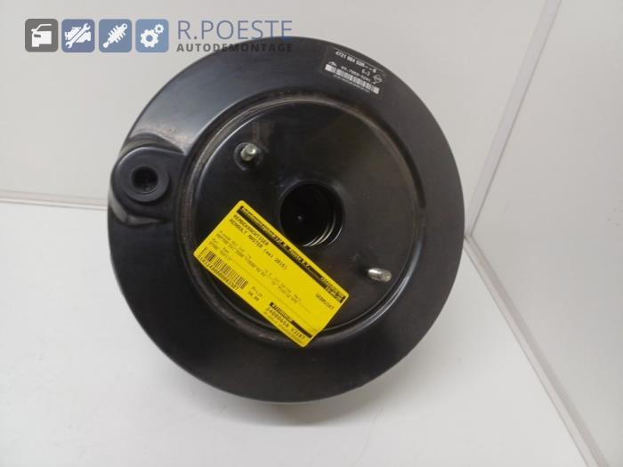 Usagé Servo frein Renault Master III (EV/HV/UV/VA/VB/VD/VF/VG/VJ) 2.3 dCi 135 16V RWD Prix € 50,00 Règlement à la marge proposé par Autodemontagebedrijf R. Poeste B.V.