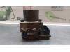 Pompe ABS d'un Volkswagen Polo IV (9N1/2/3) 1.4 16V 2007