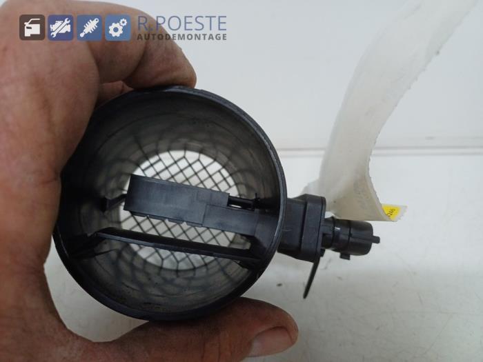 Gebrauchte Luftmassenmesser Fiat Doblo Cargo (263) 1.3 MJ 16V DPF Euro 5 Preis € 20,00 Margenregelung angeboten von Autodemontagebedrijf R. Poeste B.V.