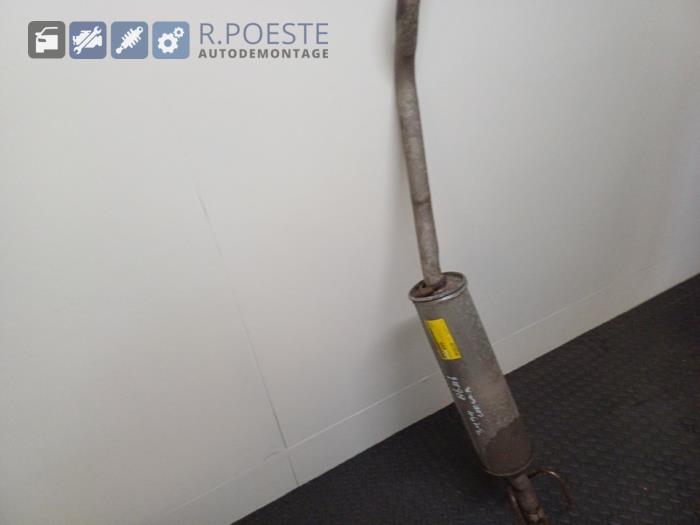 Gebrauchte Auspuff Mitteldämpfer Opel Corsa B (73/78/79) 1.2i 16V Preis € 20,00 Margenregelung angeboten von Autodemontagebedrijf R. Poeste B.V.