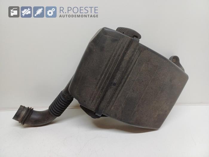 Gebrauchte Luftfiltergehäuse Fiat Panda (169) 1.1 Fire Preis € 30,00 Margenregelung angeboten von Autodemontagebedrijf R. Poeste B.V.