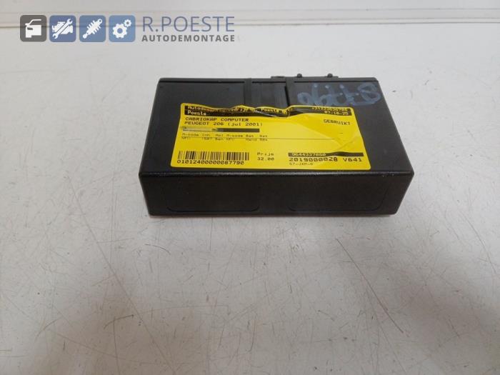 Begagnade Dator, cabriolet Peugeot 206 CC (2D) 1.6 16V Pris € 32,00 Marginaltabell erbjuds av Autodemontagebedrijf R. Poeste B.V.