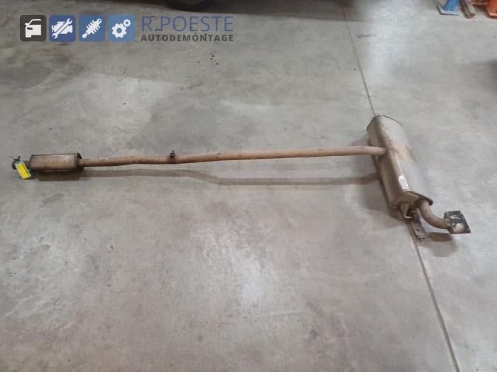 Usagé Echappement (complet) Fiat 500X (334) 1.4 Multi Air 16V Prix € 150,00 Règlement à la marge proposé par Autodemontagebedrijf R. Poeste B.V.