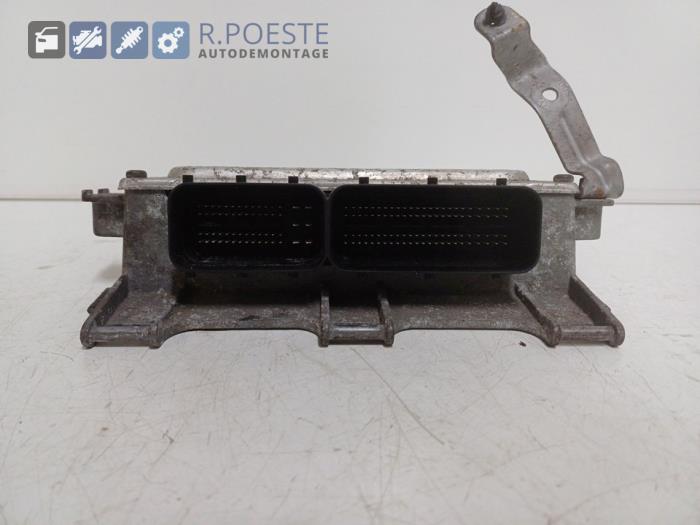 Used Engine management computer Mercedes A (W169) 1.5 A-150 5-Drs. Price € 75,00 Margin scheme offered by Autodemontagebedrijf R. Poeste B.V.