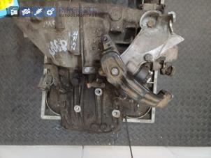Getriebe van een Fiat Scudo (270) 2.0 D Multijet 2008