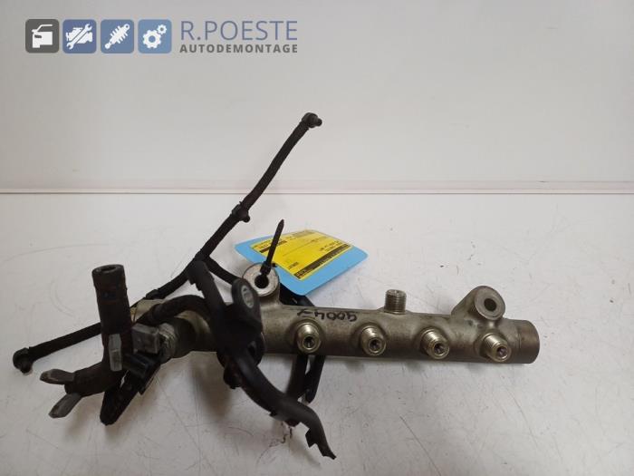 Usagé Système d'injection Opel Astra H SW (L35) 1.7 CDTi 16V Prix € 20,00 Règlement à la marge proposé par Autodemontagebedrijf R. Poeste B.V.