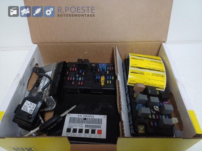 Used Engine management computer Chevrolet Captiva (C100) 2.4 16V 4x2 Price € 375,00 Margin scheme offered by Autodemontagebedrijf R. Poeste B.V.