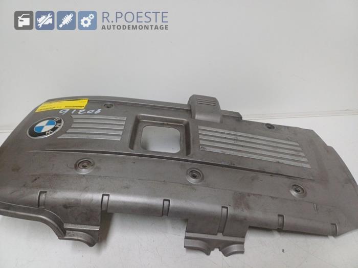 Gebrauchte Abdeckblech Motor BMW 3 serie (E90) 325i 24V Preis € 30,00 Margenregelung angeboten von Autodemontagebedrijf R. Poeste B.V.