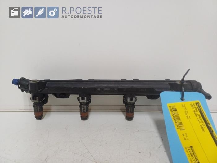 Gebrauchte Einspritzdüse (Einspritzer) Seat Ibiza III (6L1) 1.4 16V 100 Preis € 30,00 Margenregelung angeboten von Autodemontagebedrijf R. Poeste B.V.