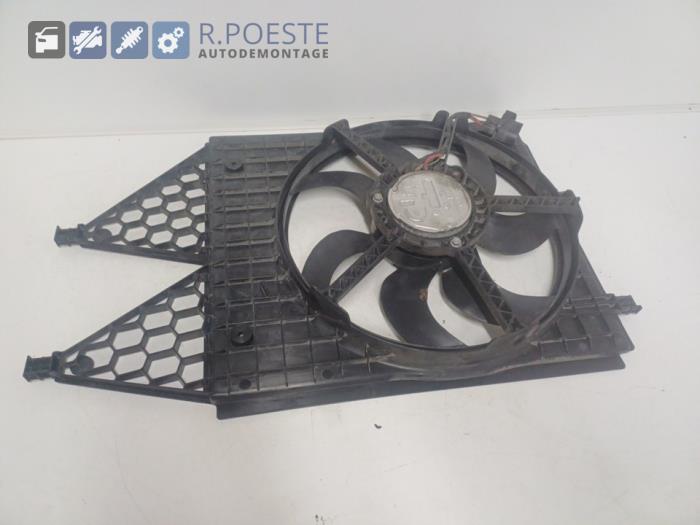 Gebrauchte Kühlerventilator Volkswagen Polo V (6R) 1.2 TDI 12V BlueMotion Preis € 30,00 Margenregelung angeboten von Autodemontagebedrijf R. Poeste B.V.