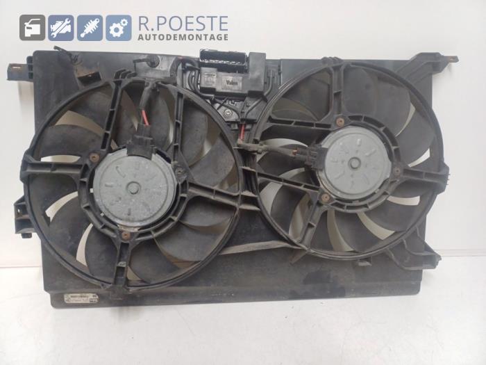 Gebrauchte Kühlerventilator Saab 9-3 II Sport Sedan (YS3F) 1.8t 16V Preis € 30,00 Margenregelung angeboten von Autodemontagebedrijf R. Poeste B.V.