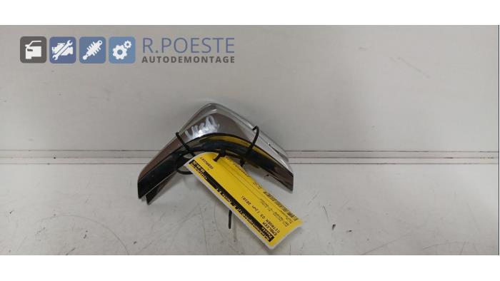 Używane Emblemat Citroen C3 (SC) 1.4 16V VTi Cena € 20,00 Procedura marży oferowane przez Autodemontagebedrijf R. Poeste B.V.