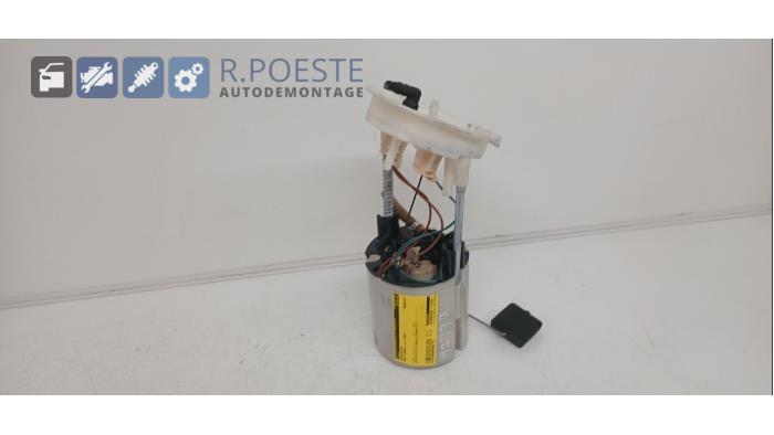 Gebrauchte Benzinpumpe BMW 3 serie (E90) 325i 24V Preis € 60,00 Margenregelung angeboten von Autodemontagebedrijf R. Poeste B.V.