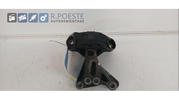 Gebrauchte Motorlager Peugeot 208 I (CA/CC/CK/CL) 1.0 Vti 12V PureTech Preis € 30,00 Margenregelung angeboten von Autodemontagebedrijf R. Poeste B.V.