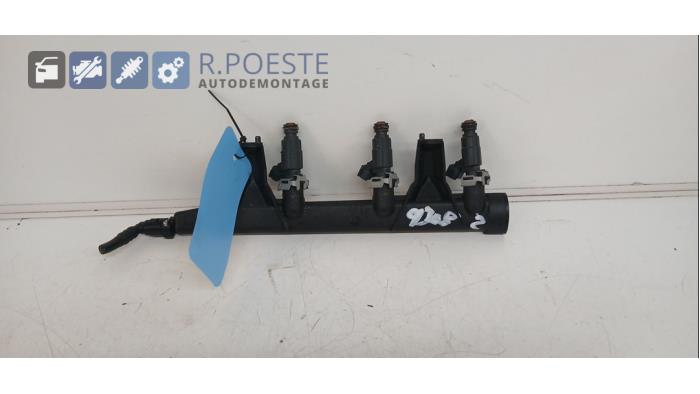 Usagé Système d'injection Peugeot 208 I (CA/CC/CK/CL) 1.0 Vti 12V PureTech Prix € 30,00 Règlement à la marge proposé par Autodemontagebedrijf R. Poeste B.V.