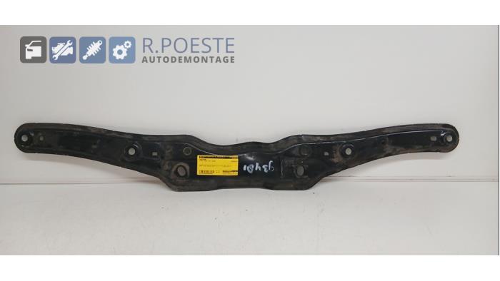 Used Subframe Ford Kuga II (DM2) Price € 50,00 Margin scheme offered by Autodemontagebedrijf R. Poeste B.V.