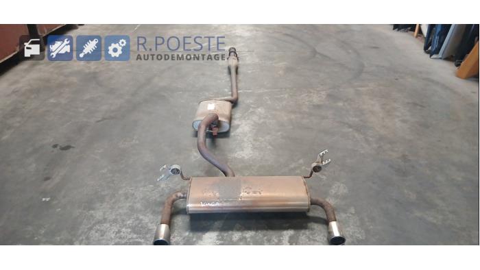 Usagé Echappement (complet) Ford Kuga II (DM2) Prix € 300,00 Règlement à la marge proposé par Autodemontagebedrijf R. Poeste B.V.