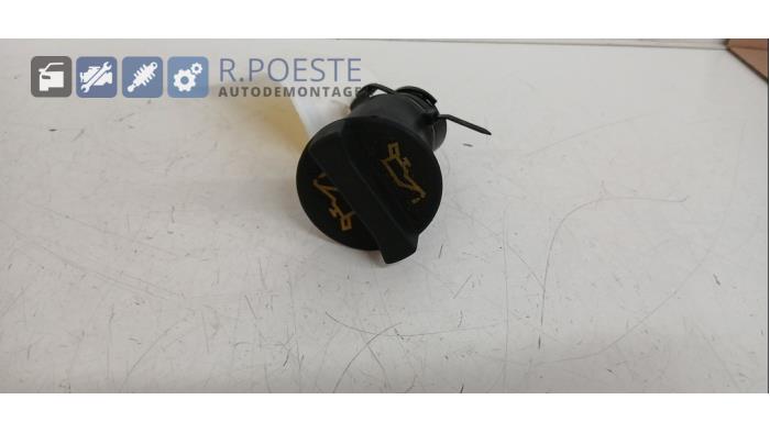 Gebrauchte Ölkappe Ford Fusion 1.6 16V Preis € 10,00 Margenregelung angeboten von Autodemontagebedrijf R. Poeste B.V.