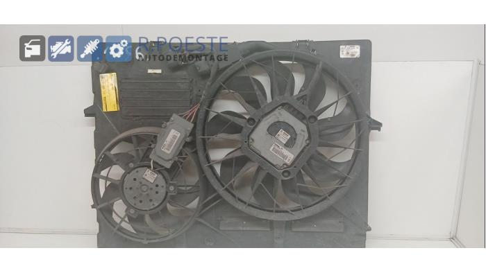 Gebrauchte Kühlerventilator Volkswagen Touareg (7LA/7L6) Preis € 75,00 Margenregelung angeboten von Autodemontagebedrijf R. Poeste B.V.