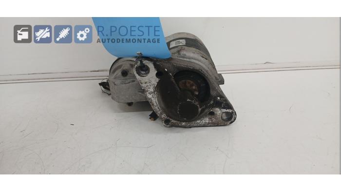Used Starter Renault Clio III (BR/CR) 1.2 16V TCe 100 Price € 20,00 Margin scheme offered by Autodemontagebedrijf R. Poeste B.V.