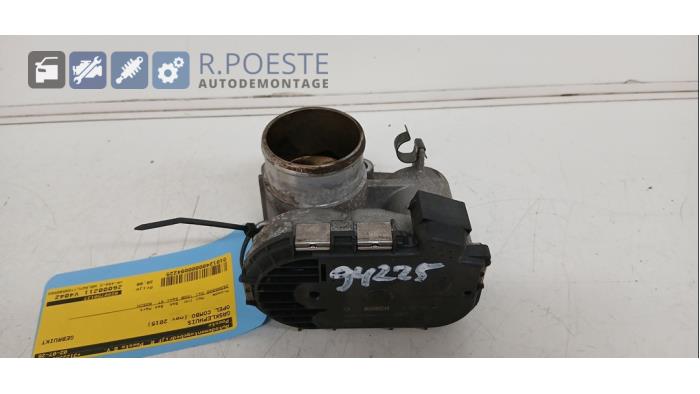 Usagé Boitier papillon Opel Combo 1.6 CDTI 16V ecoFlex Dualogic Prix € 30,00 Règlement à la marge proposé par Autodemontagebedrijf R. Poeste B.V.