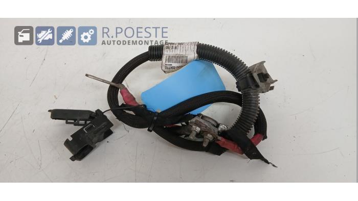 Używane Kabel (rózne) Opel Combo 1.6 CDTI 16V ecoFlex Dualogic Cena € 20,00 Procedura marży oferowane przez Autodemontagebedrijf R. Poeste B.V.