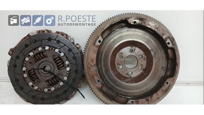 Gebrauchte Kupplungsset (komplett) Opel Astra J Sports Tourer (PD8/PE8/PF8) 1.4 16V ecoFLEX Preis € 90,00 Margenregelung angeboten von Autodemontagebedrijf R. Poeste B.V.