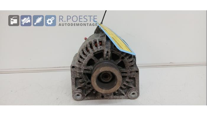 Begagnade Dynamo Renault Megane II Grandtour (KM) 1.6 16V Pris € 20,00 Marginaltabell erbjuds av Autodemontagebedrijf R. Poeste B.V.