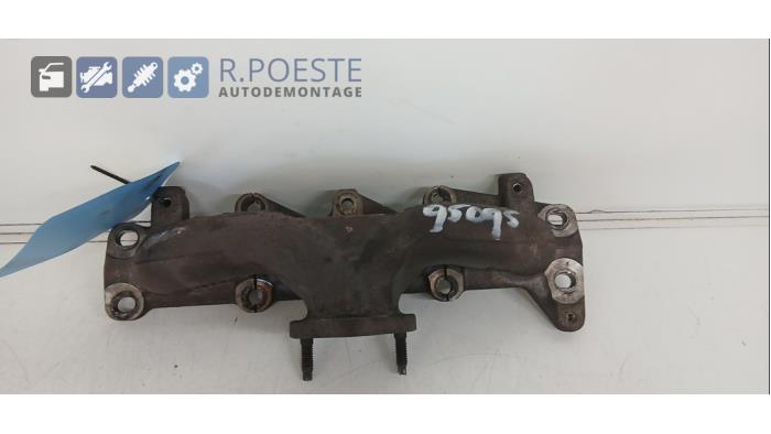 Gebrauchte Abgaskrümmer Ford Focus Preis € 50,00 Margenregelung angeboten von Autodemontagebedrijf R. Poeste B.V.