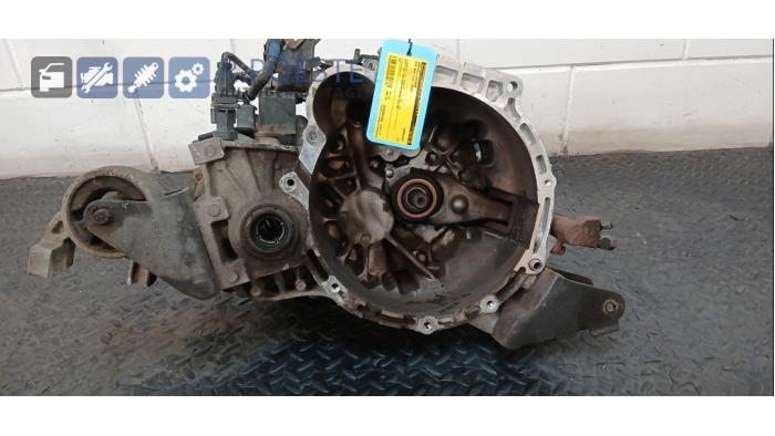 Getriebe van een Kia Rio II (DE) 1.4 16V 2008