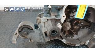 Getriebe van een Kia Rio II (DE) 1.4 16V 2008