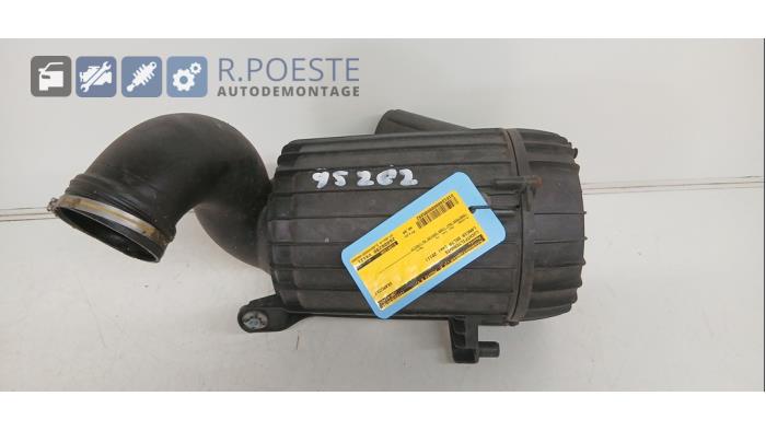 Gebrauchte Luftfiltergehäuse Lancia Delta (844) 1.4 MultiAir 16V Preis € 40,00 Margenregelung angeboten von Autodemontagebedrijf R. Poeste B.V.