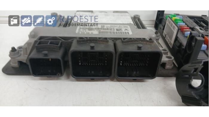 Engine management computer from a Peugeot 308 SW (4E/H) 1.6 16V THP 150 2008