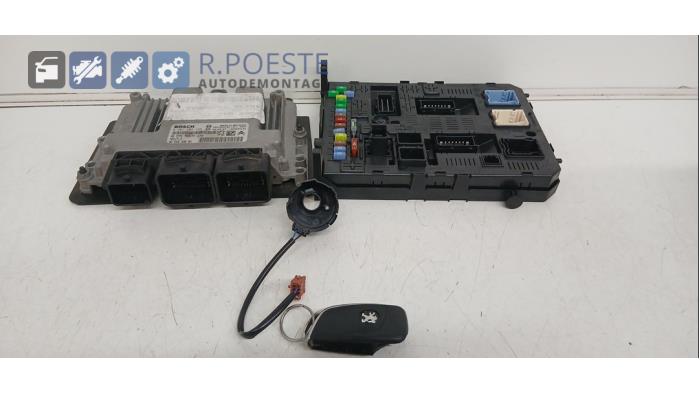 Engine management computer Peugeot 308 SW (4E/H), 2007 / 2014 1.6 16V THP 150, Combi/o, 4-dr, Petrol, 1.598cc, 110kW (150pk), FWD, EP6DT; 5FX, 2007-09 / 2014-10, 4E5FXH; 4H5FXH (Used)