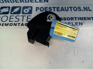Used Dashboard vent Audi A2 (8Z0) 1.4 16V Price € 20,00 Margin scheme offered by Autodemontagebedrijf R. Poeste B.V.