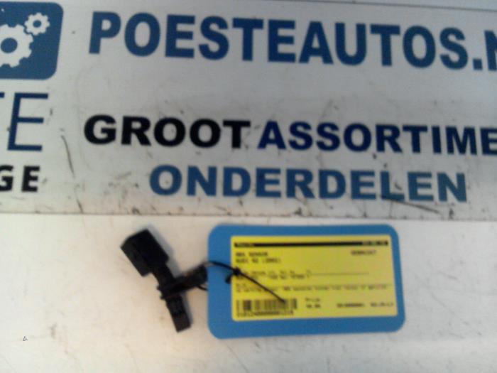 Begagnade ABS-sensor Audi A2 (8Z0) 1.4 16V Pris € 35,00 Marginaltabell erbjuds av Autodemontagebedrijf R. Poeste B.V.