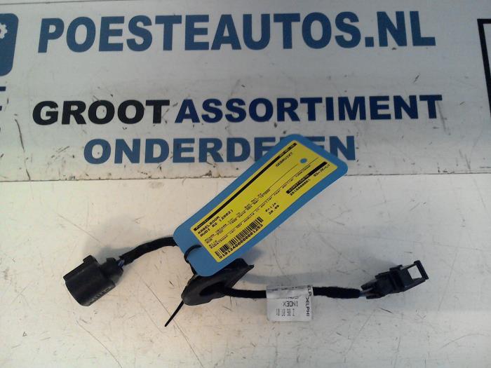 Begagnade Kablage Audi A2 (8Z0) 1.4 16V Pris € 30,00 Marginaltabell erbjuds av Autodemontagebedrijf R. Poeste B.V.