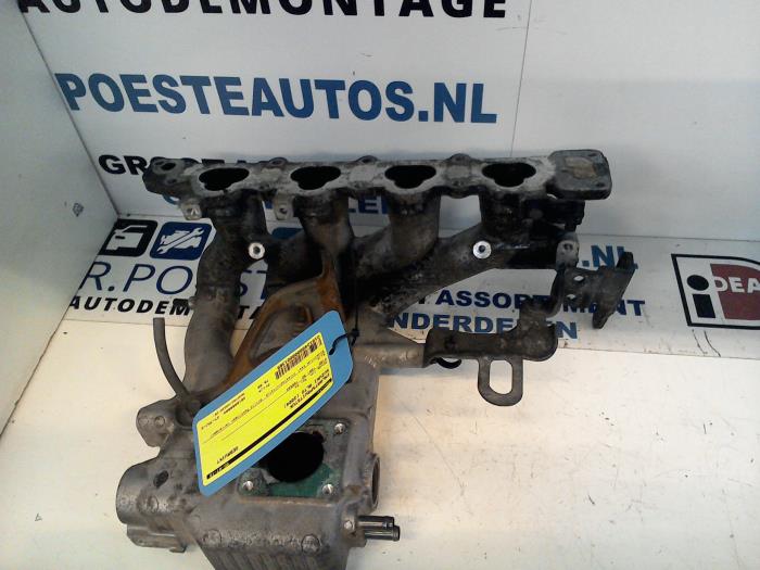Begagnade Insugsrör Suzuki Alto (RF410) 1.1 16V Pris € 40,00 Marginaltabell erbjuds av Autodemontagebedrijf R. Poeste B.V.