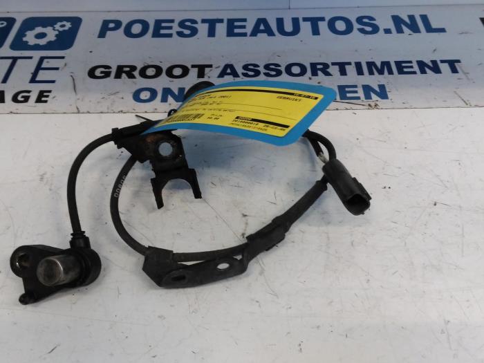 Begagnade ABS-sensor Mazda 626 (GW19) 2.0i 16V HiPower Pris € 30,00 Marginaltabell erbjuds av Autodemontagebedrijf R. Poeste B.V.
