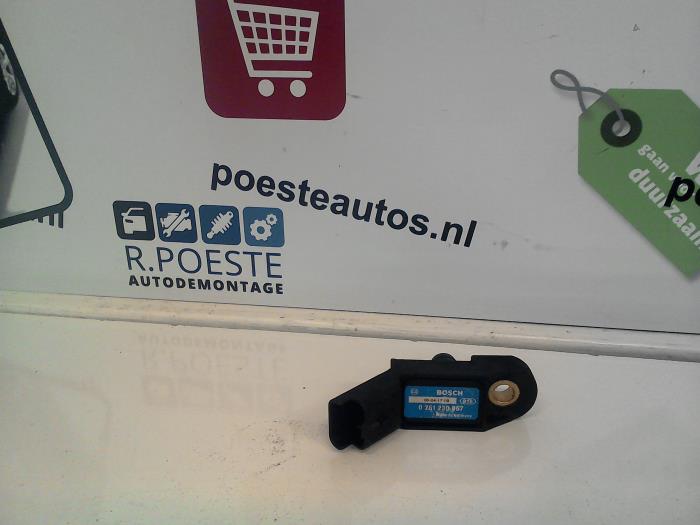 Begagnade MAP-sensor (insugsrör) Peugeot Partner Combispace Pris € 30,00 Marginaltabell erbjuds av Autodemontagebedrijf R. Poeste B.V.