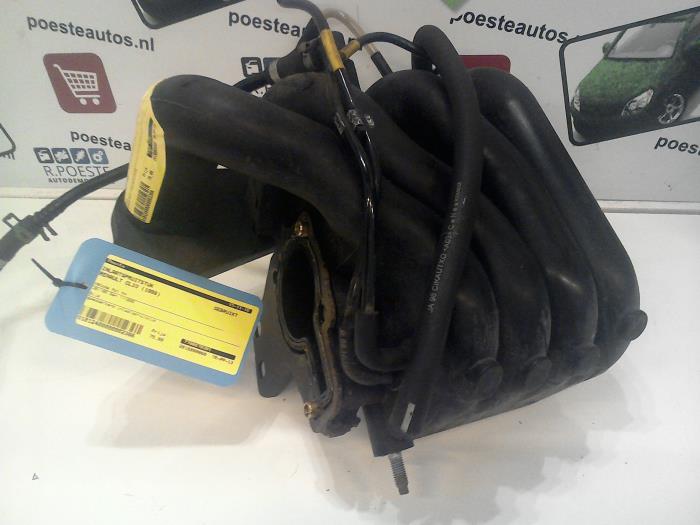 Gebrauchte Ansaugbrugge Renault Clio II (BB/CB) 1.4 Preis € 75,00 Margenregelung angeboten von Autodemontagebedrijf R. Poeste B.V.