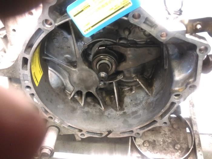 Gebrauchte Getriebe Mazda 6 Sportbreak (GY19/89) 2.0 CiDT 16V Preis € 100,00 Margenregelung angeboten von Autodemontagebedrijf R. Poeste B.V.