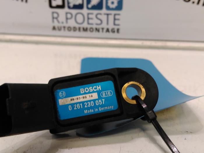 Begagnade MAP-sensor (insugsrör) Peugeot 206 (2A/C/H/J/S) 1.6 XS,XT Pris € 25,00 Marginaltabell erbjuds av Autodemontagebedrijf R. Poeste B.V.